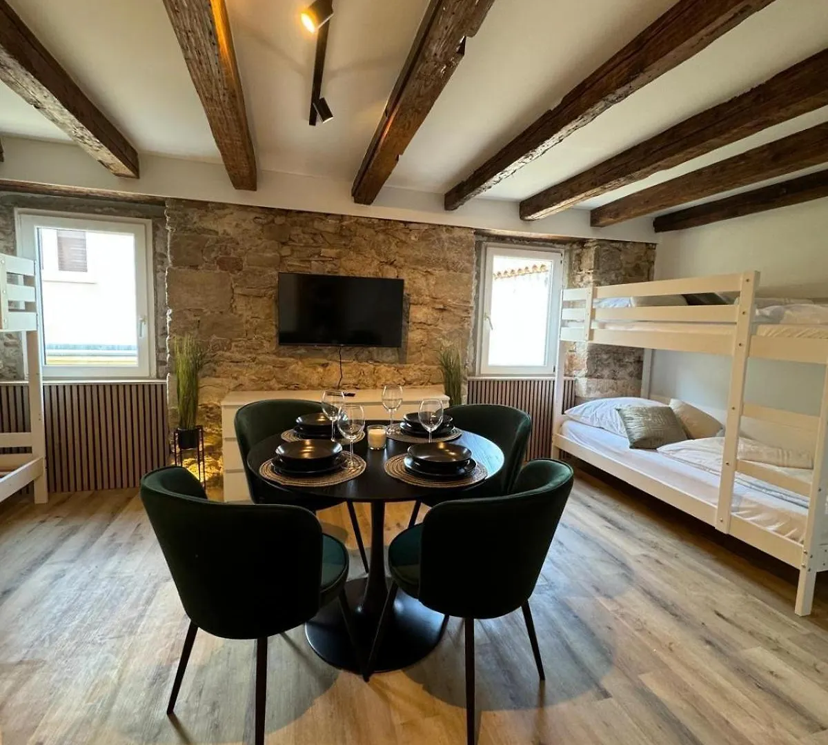Apartmani Schega Паг Хорватия