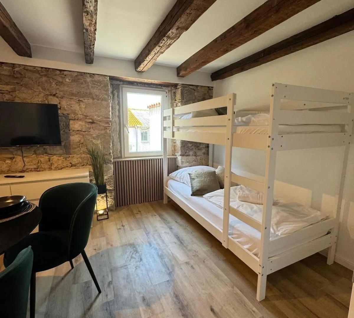Apartmani Schega Pag Town Apartment